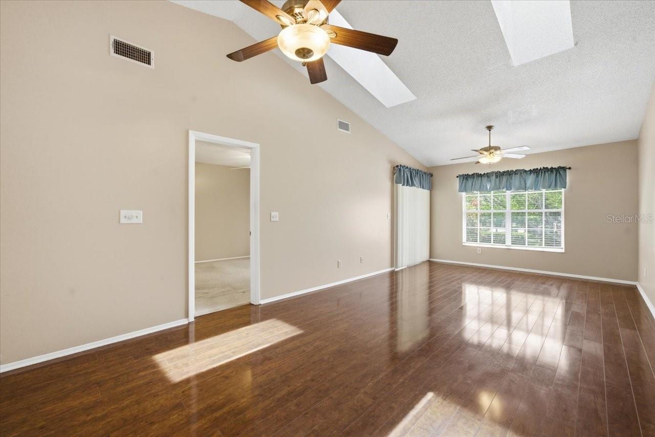 SUN KETCH CONDO - Residential