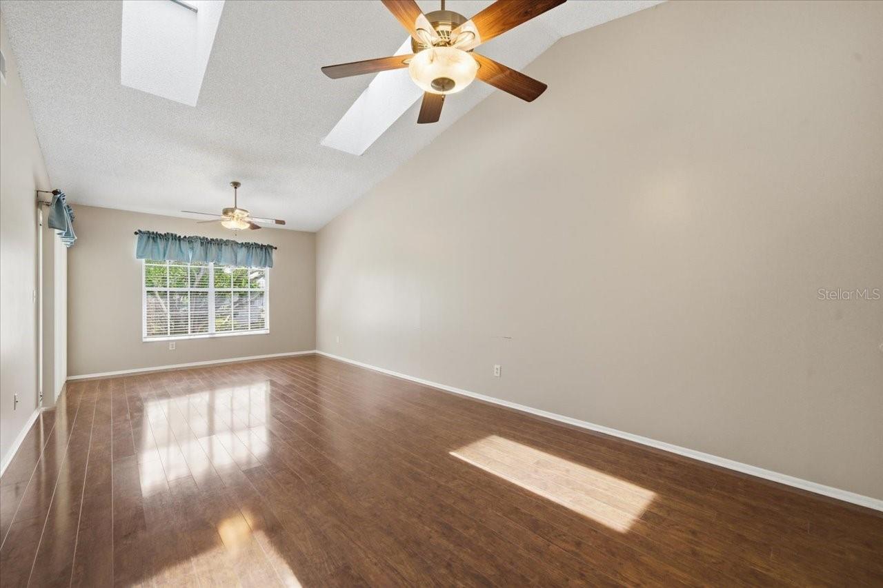 SUN KETCH CONDO - Residential