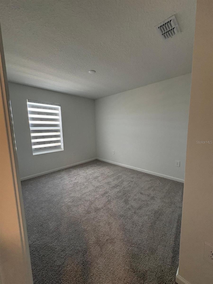 HUNT CLUB AT LAKE WALES PHASE - Residential Lease