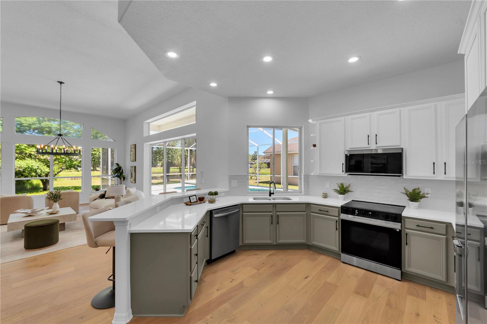 VILLAROSA PH 1D - Residential