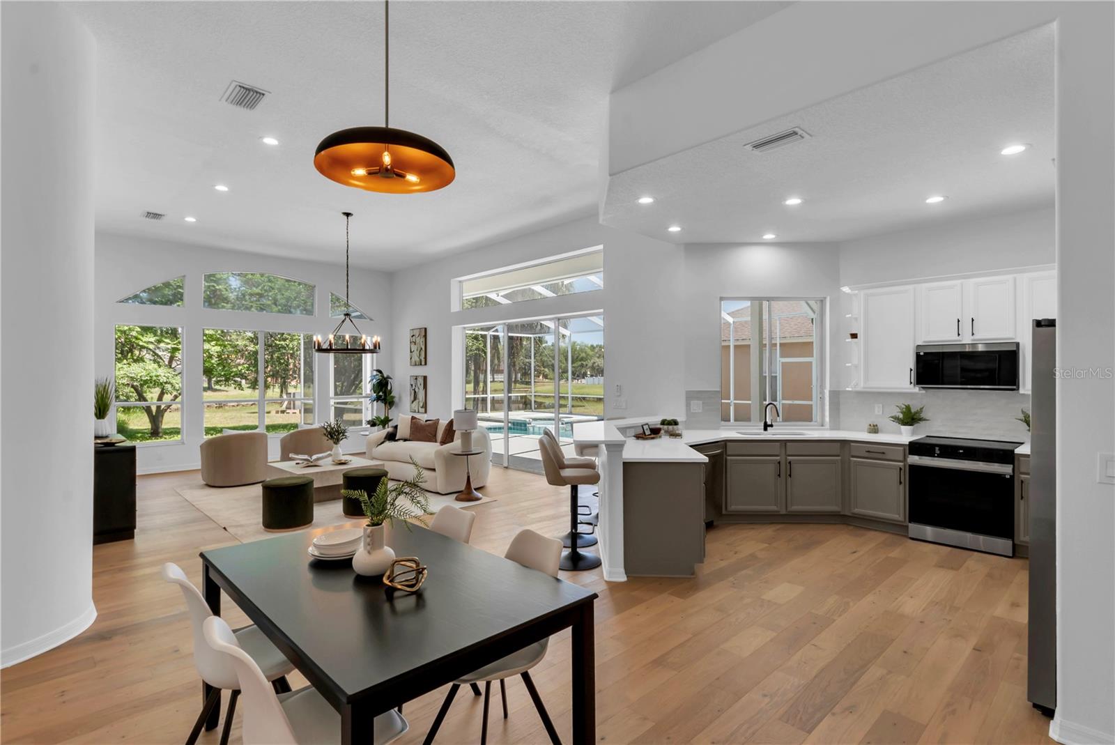 VILLAROSA PH 1D - Residential