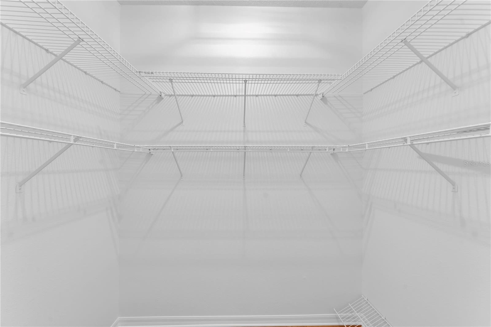 VILLAROSA PH 1D - Residential