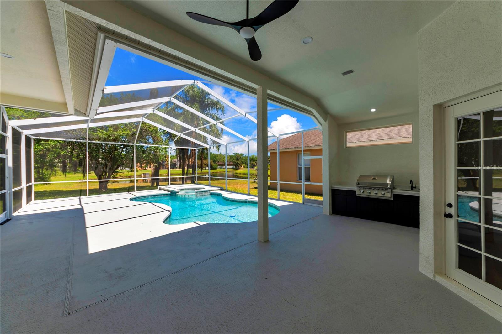 VILLAROSA PH 1D - Residential