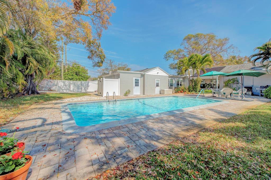 ACREAGE - Residential