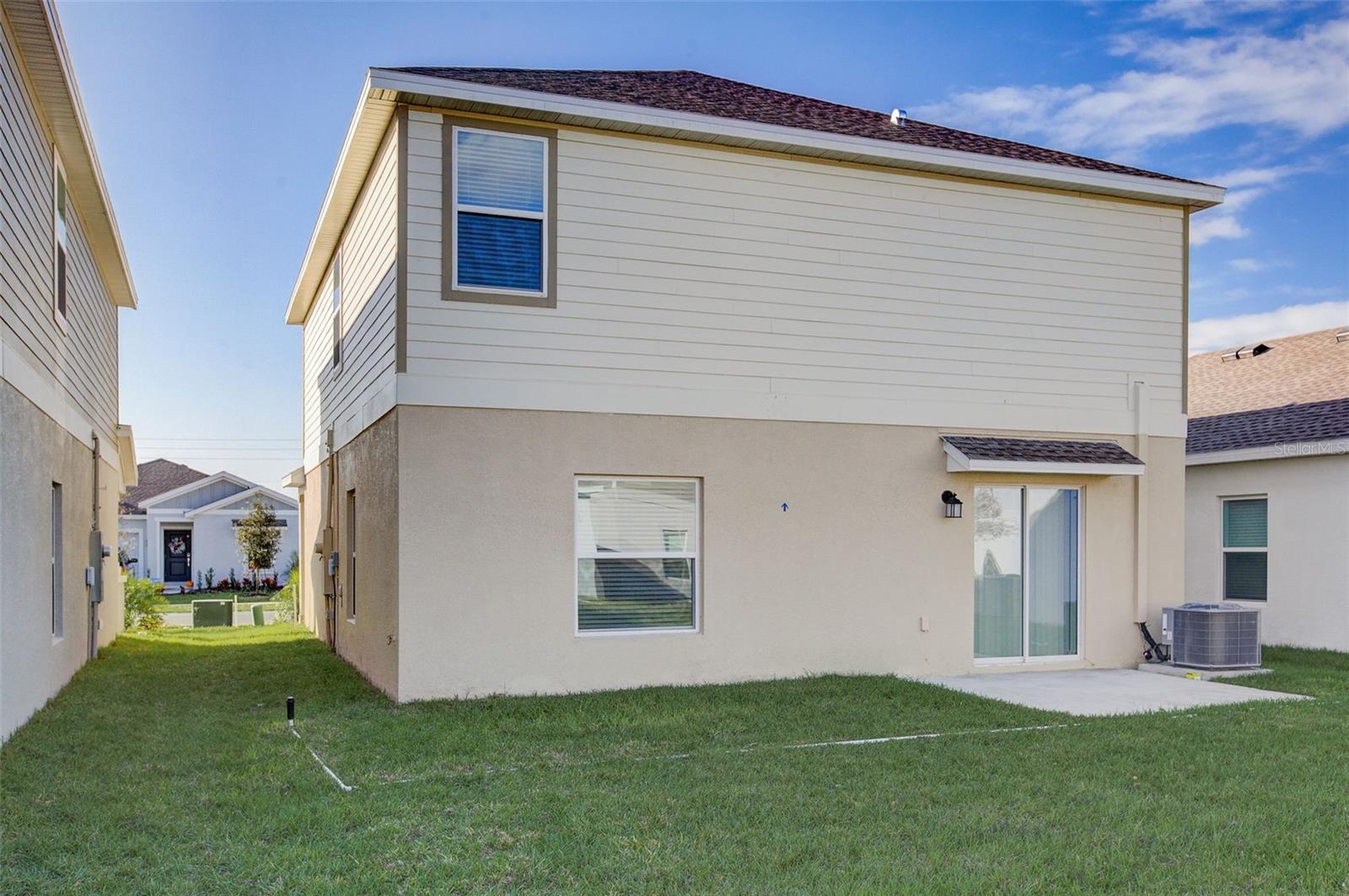 RANCHES/LK MCLEOD I - Residential Lease