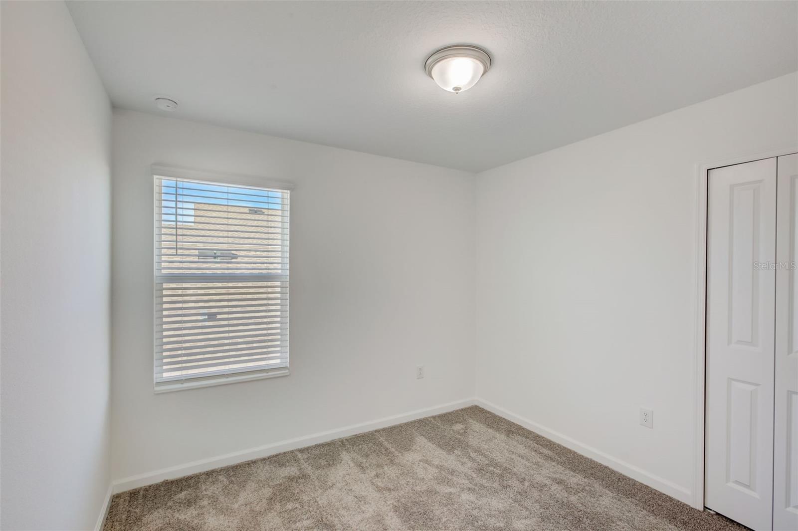 RANCHES/LK MCLEOD I - Residential Lease