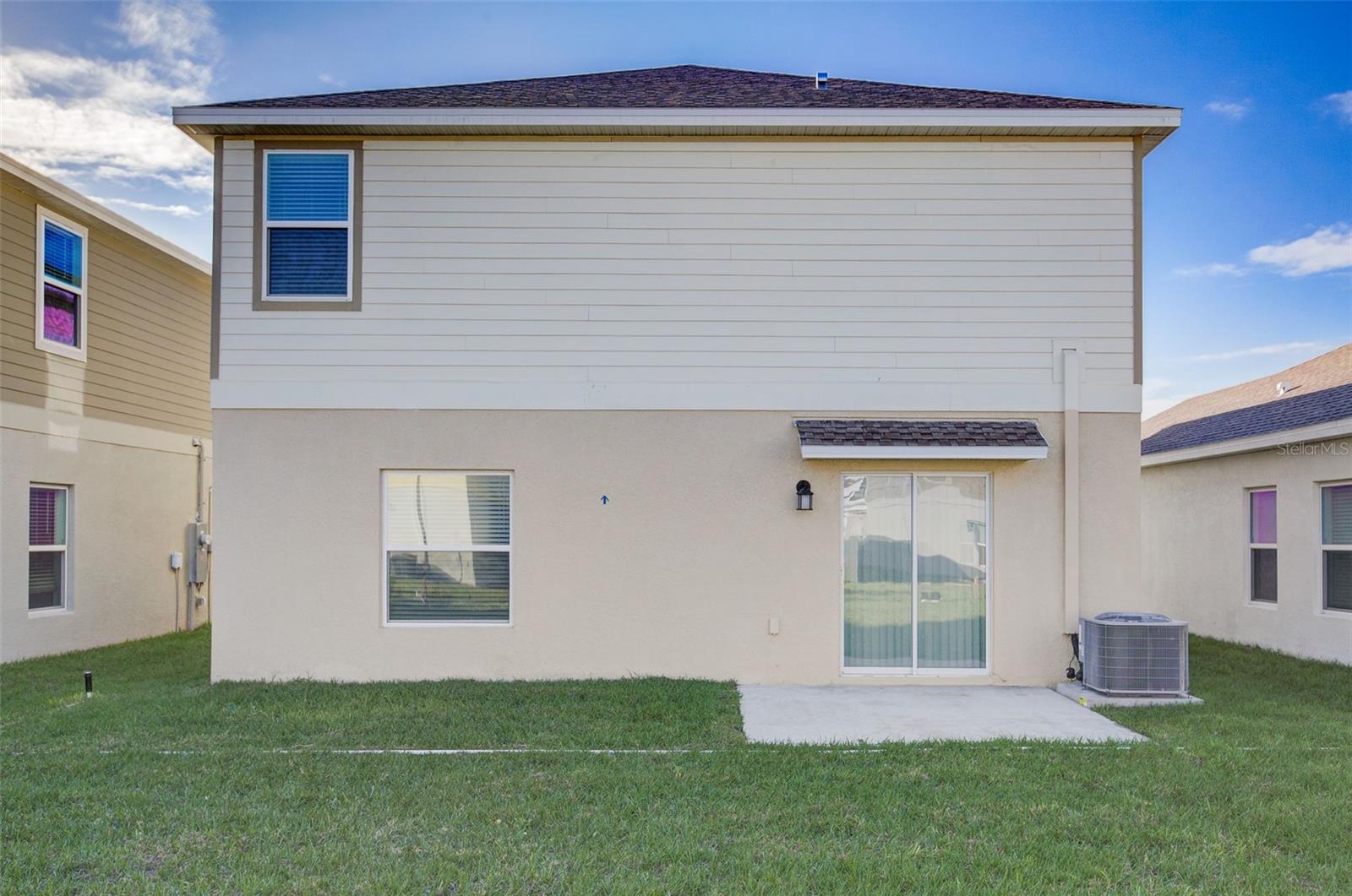 RANCHES/LK MCLEOD I - Residential Lease