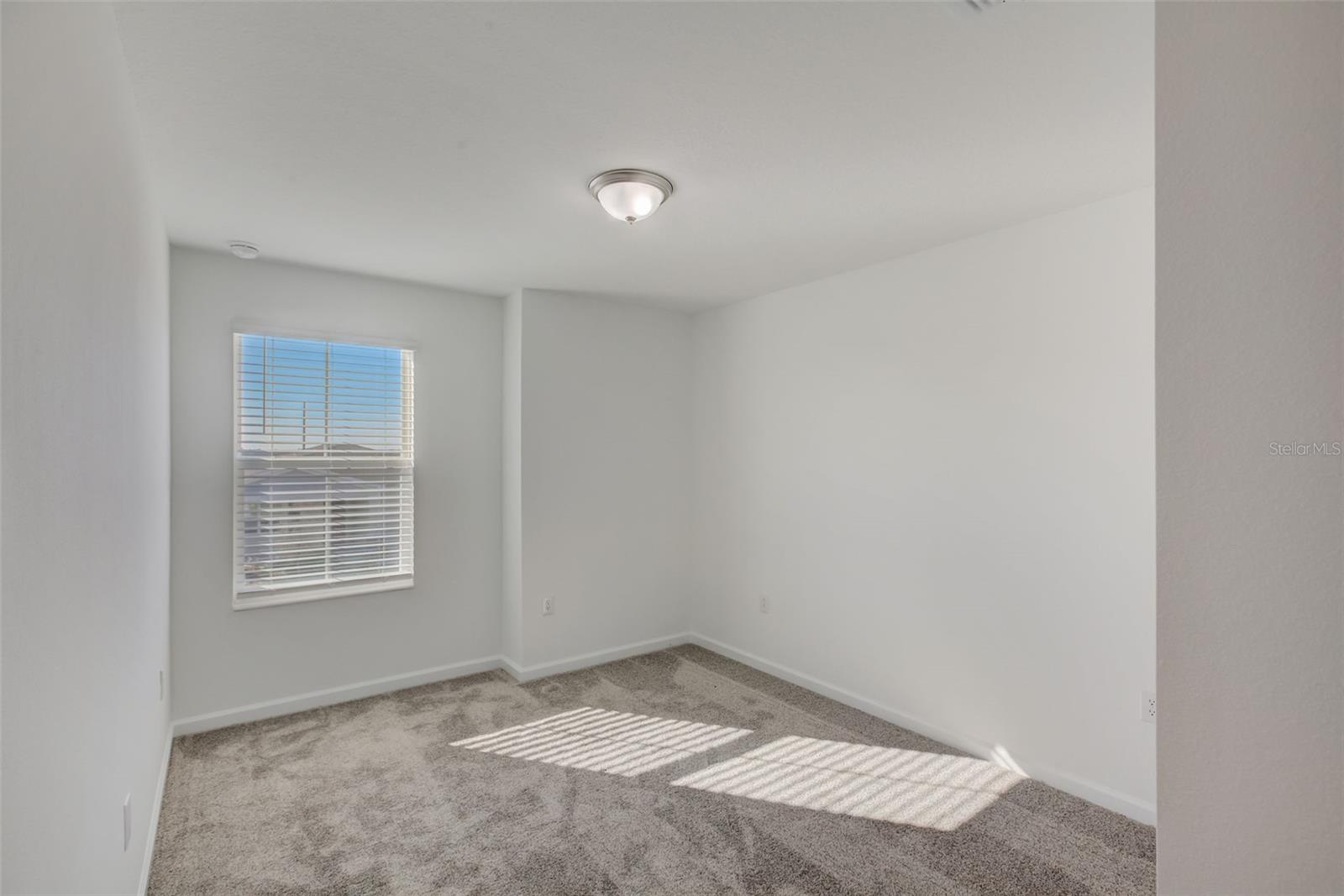 RANCHES/LK MCLEOD I - Residential Lease