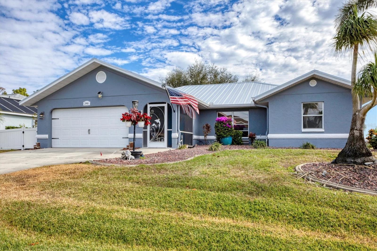 ROTONDA PEBBLE BEACH - Residential