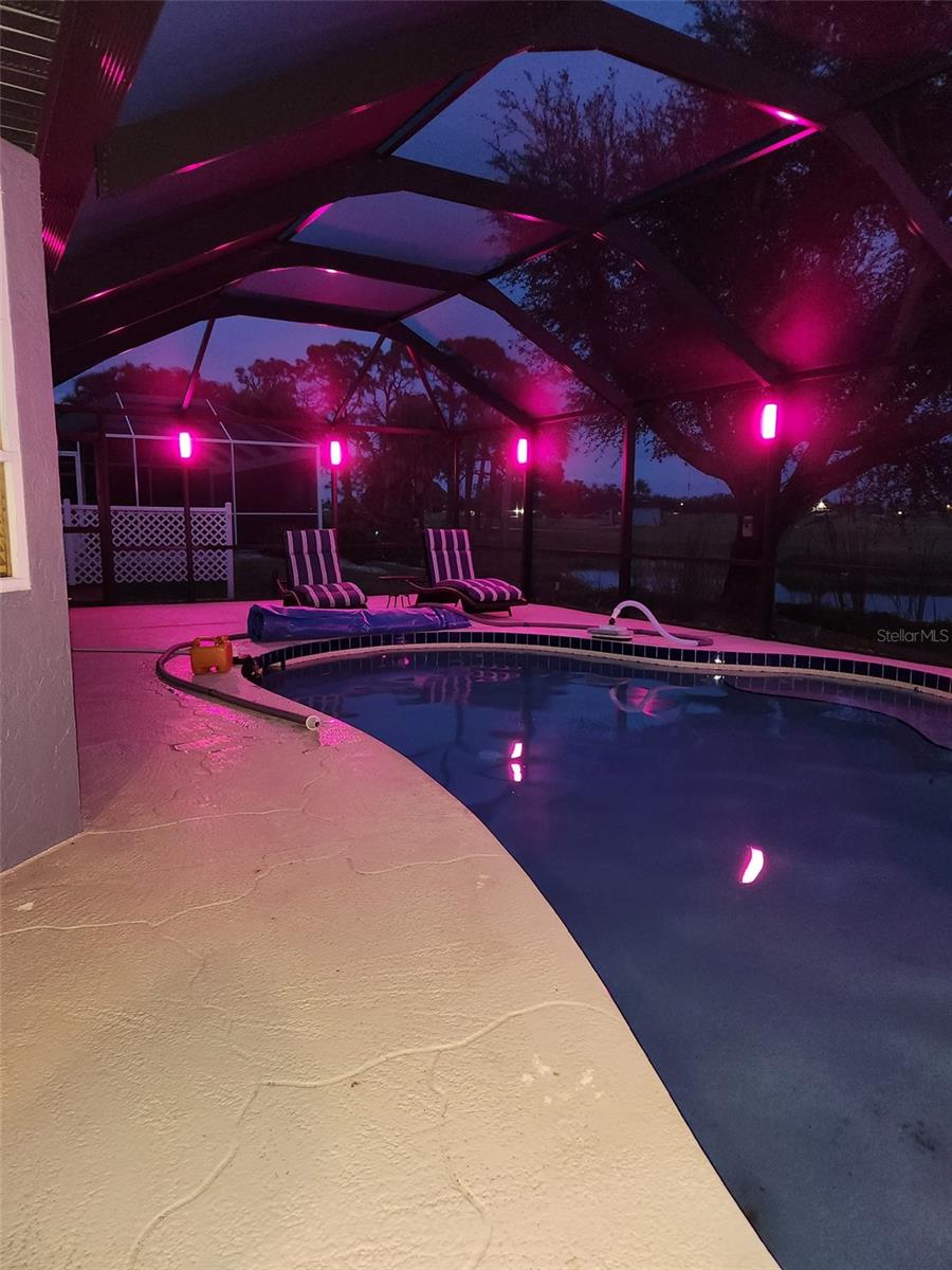 ROTONDA PEBBLE BEACH - Residential