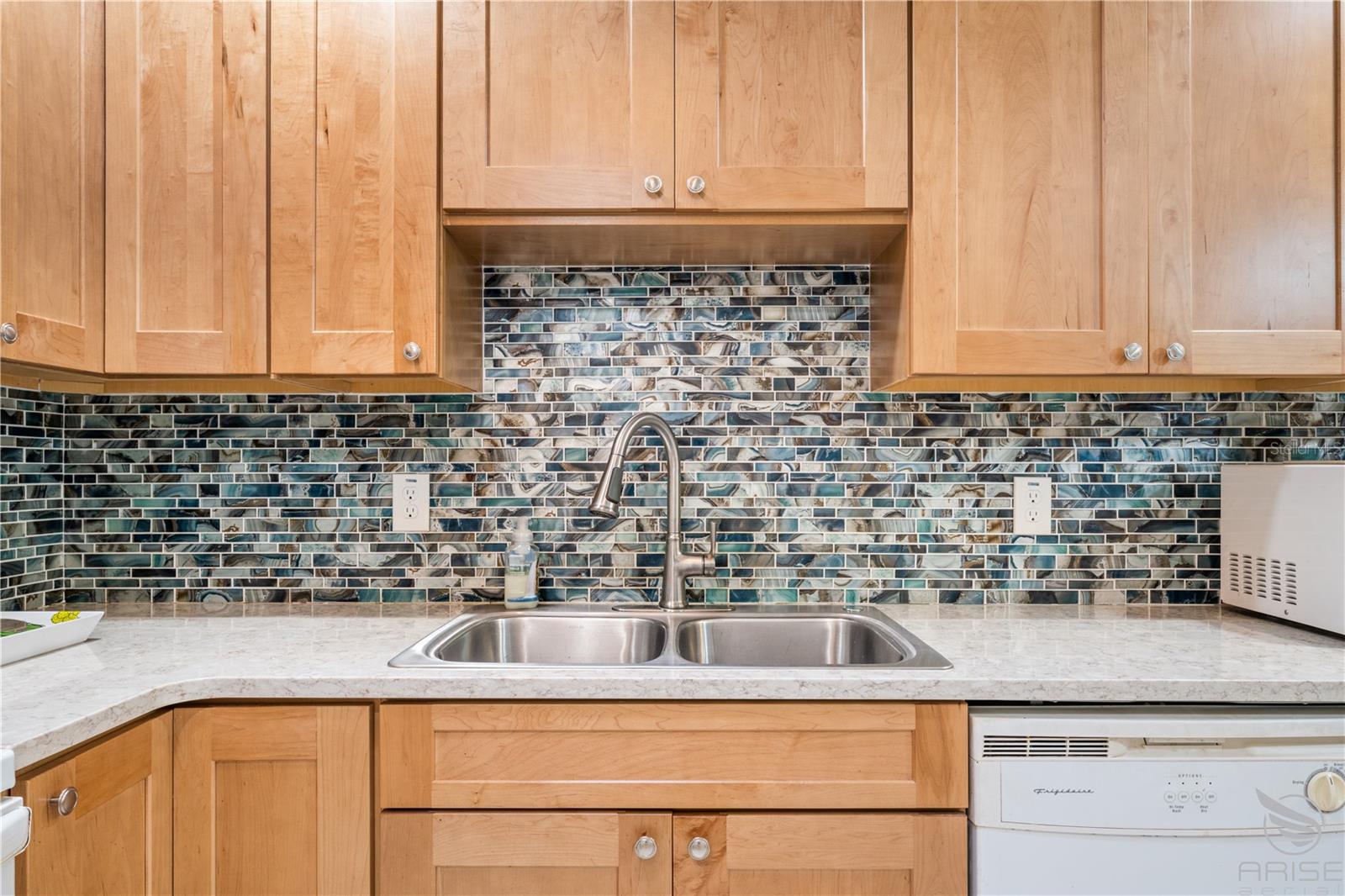 DETWILERS ADD 01 NEW SMYRNA BCH - Residential