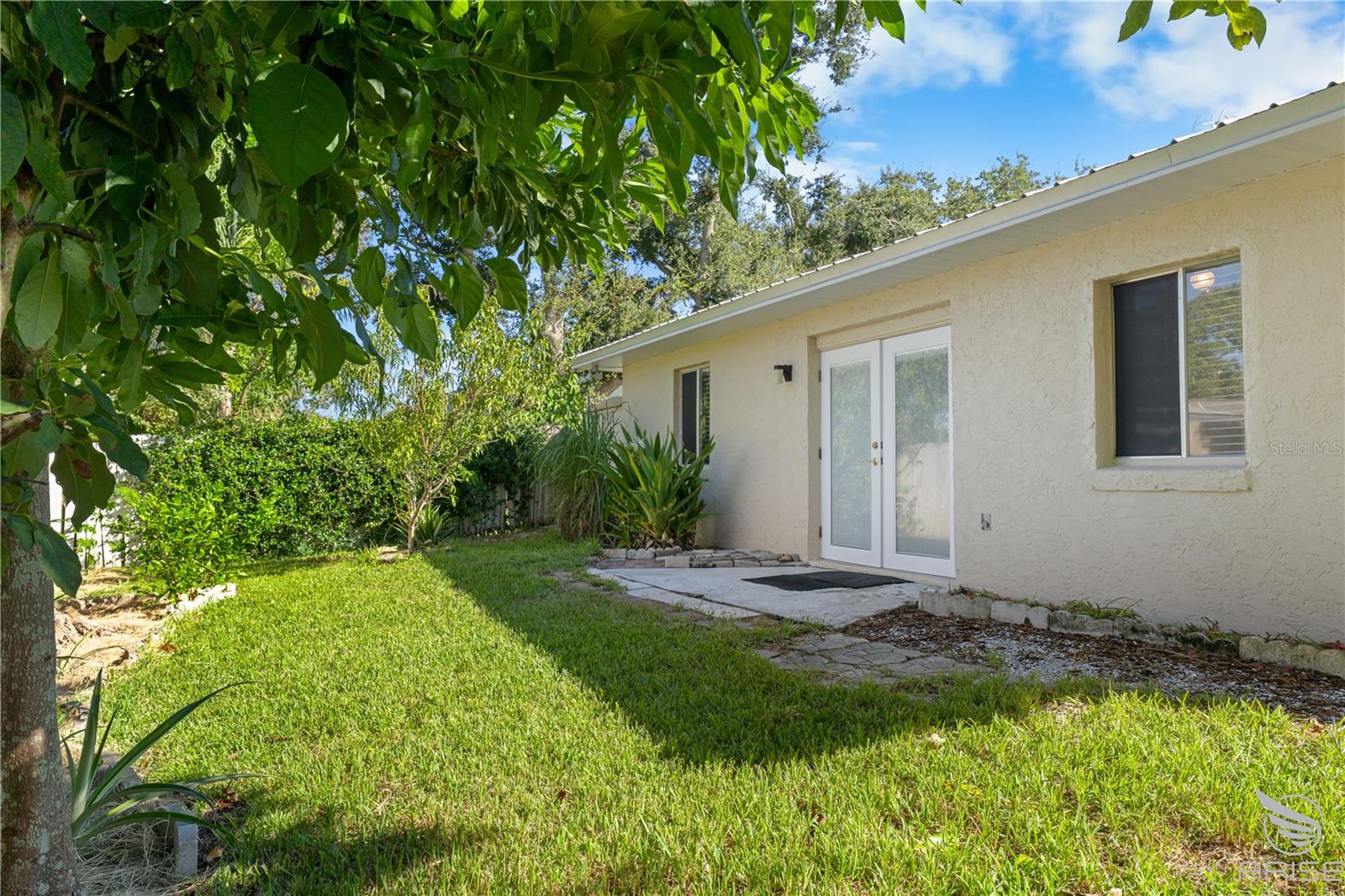DETWILERS ADD 01 NEW SMYRNA BCH - Residential
