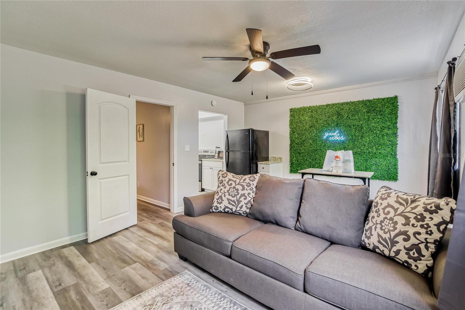 BAYBRIDGE REV - Residential Income