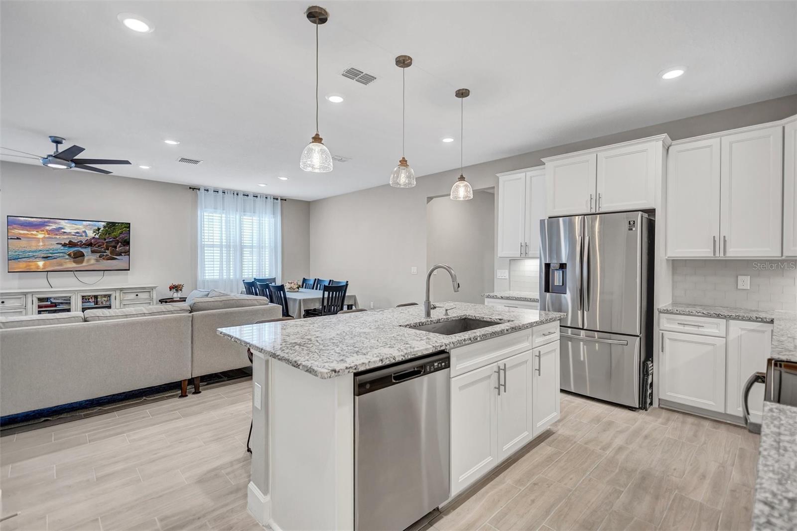 RIVERSTONE PH 3 & 4 - Residential