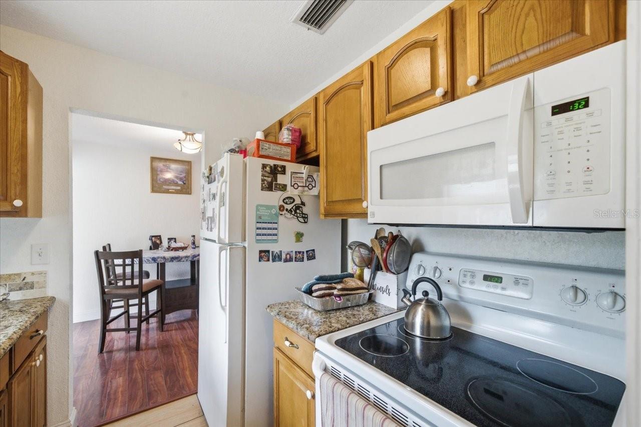 SPRING HILL - Residential