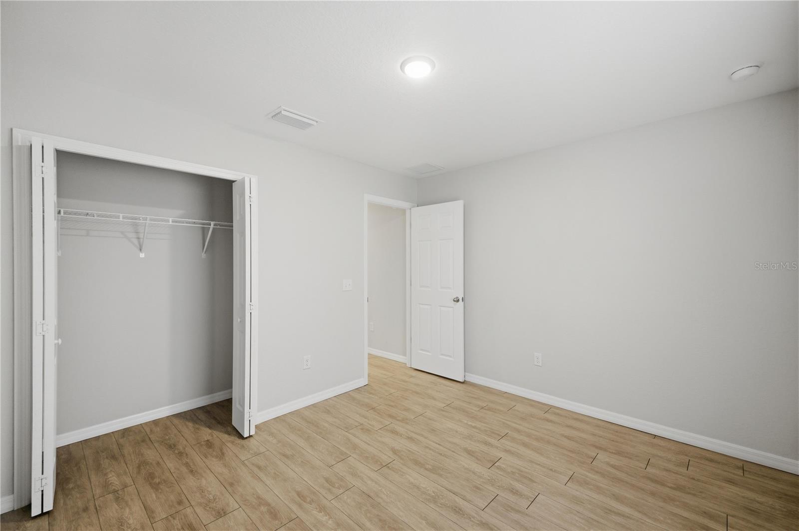 SILVER SPGS SHORES - Residential