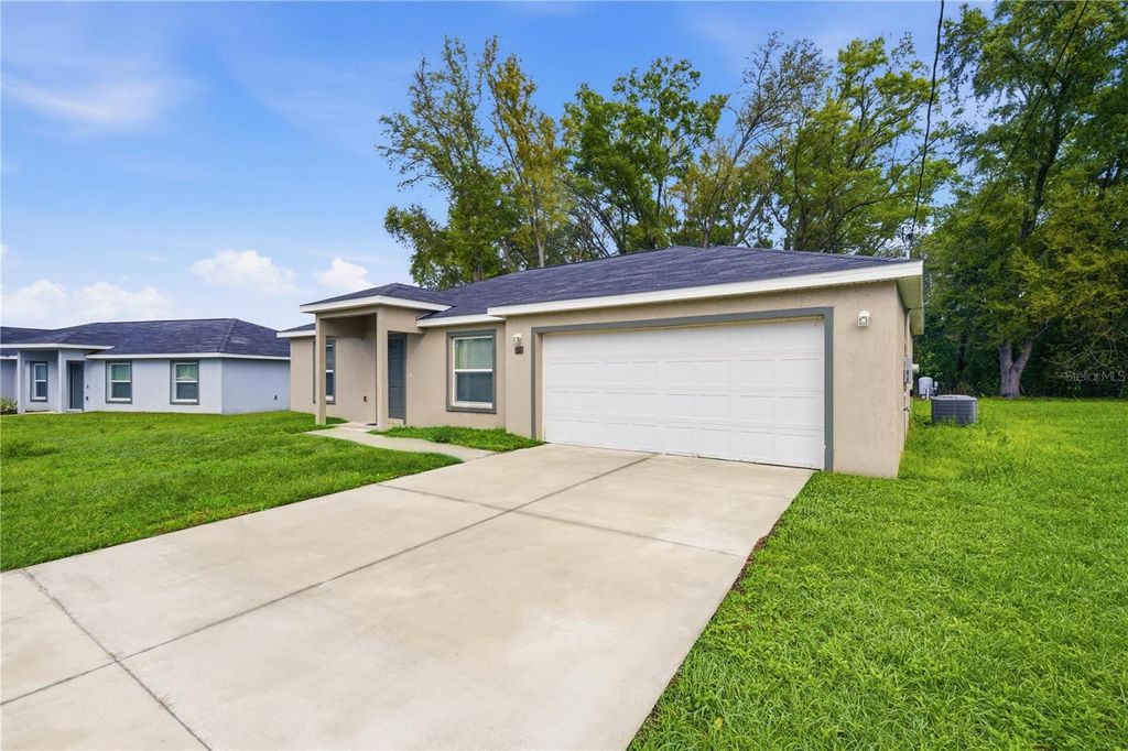 Photo of 57 Juniper Track, Ocala, FL 34480 (MLS # OM720980)