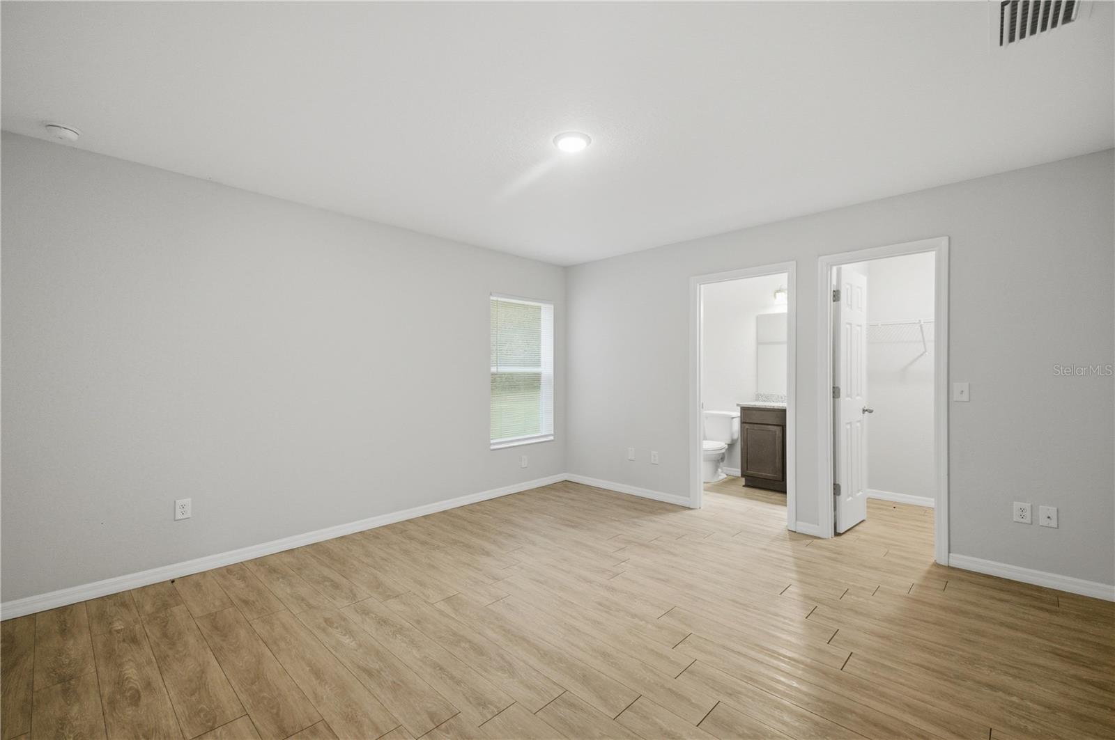 SILVER SPGS SHORES - Residential