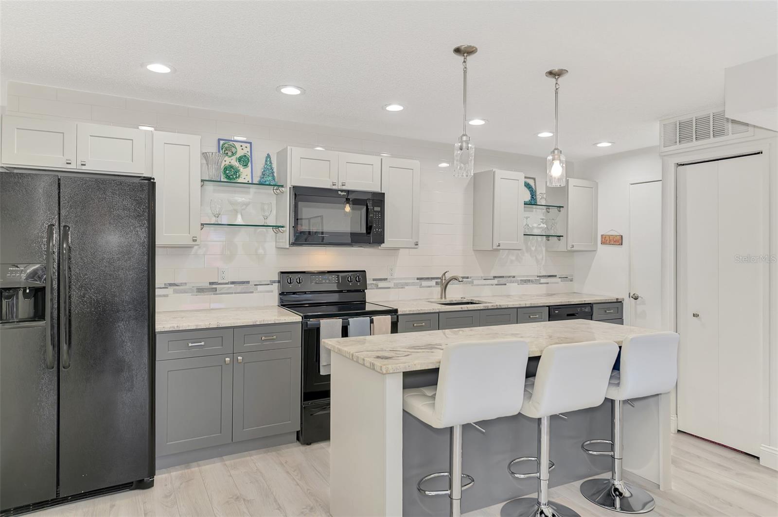 VILLAGE BROOKE SEC 2 - Residential Lease