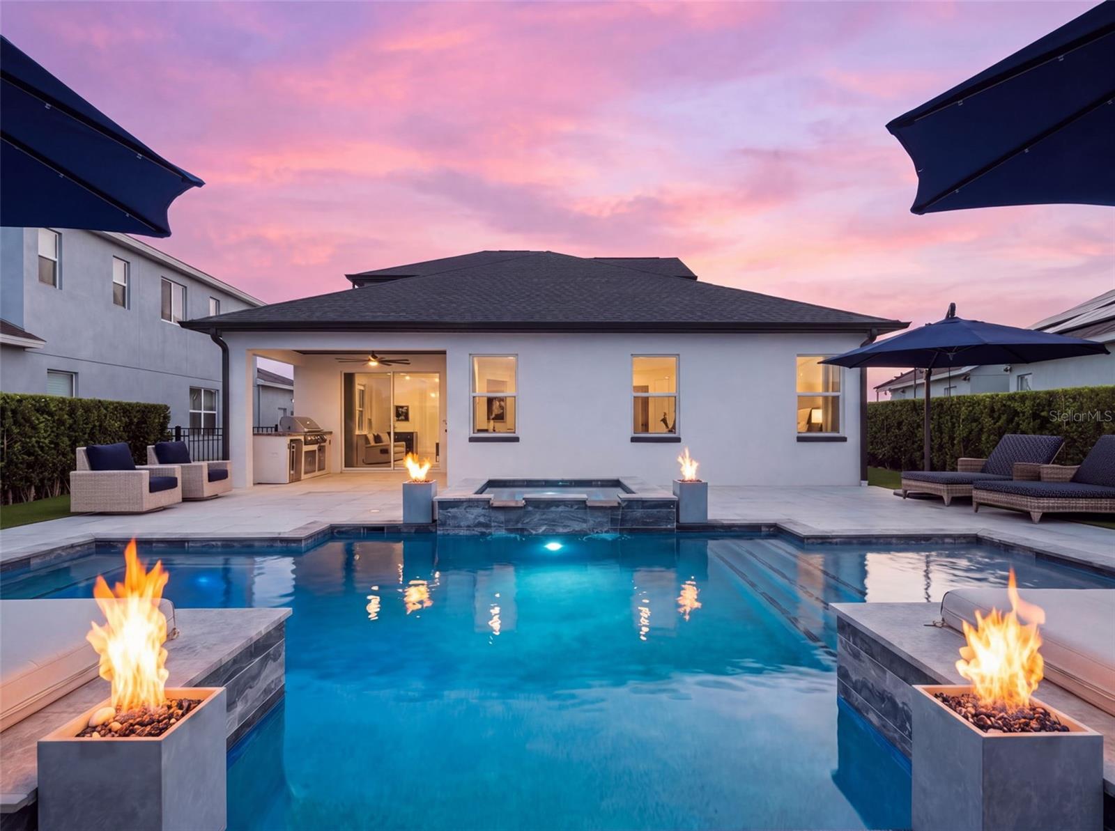 2809 SAIL BREEZE WAY