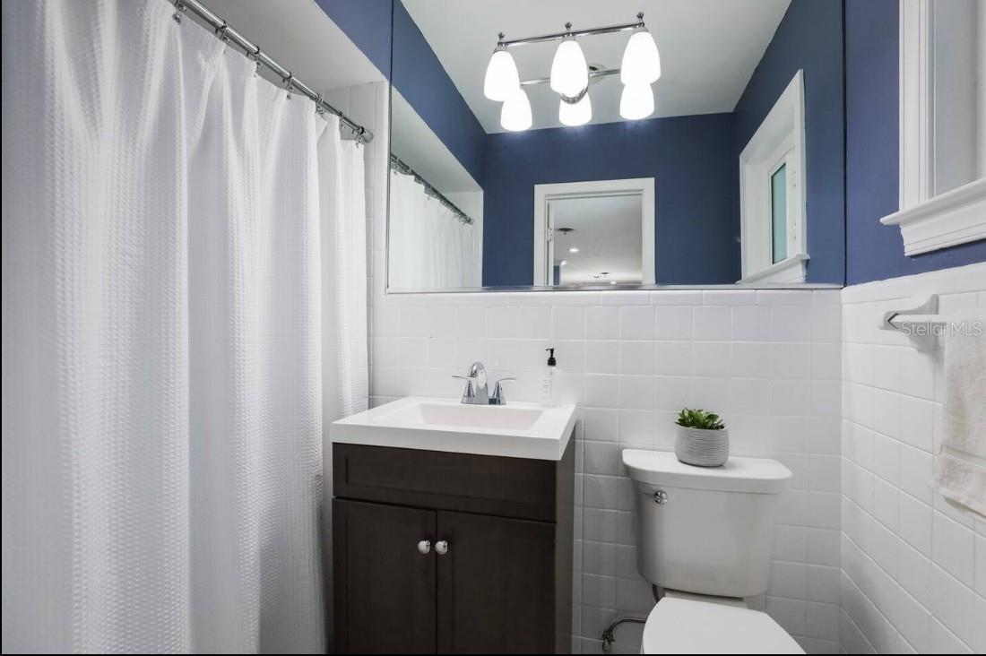 SOUTH GATE - Residential Lease