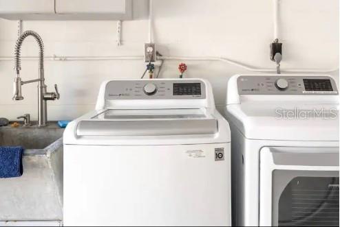 SOUTH GATE - Residential Lease