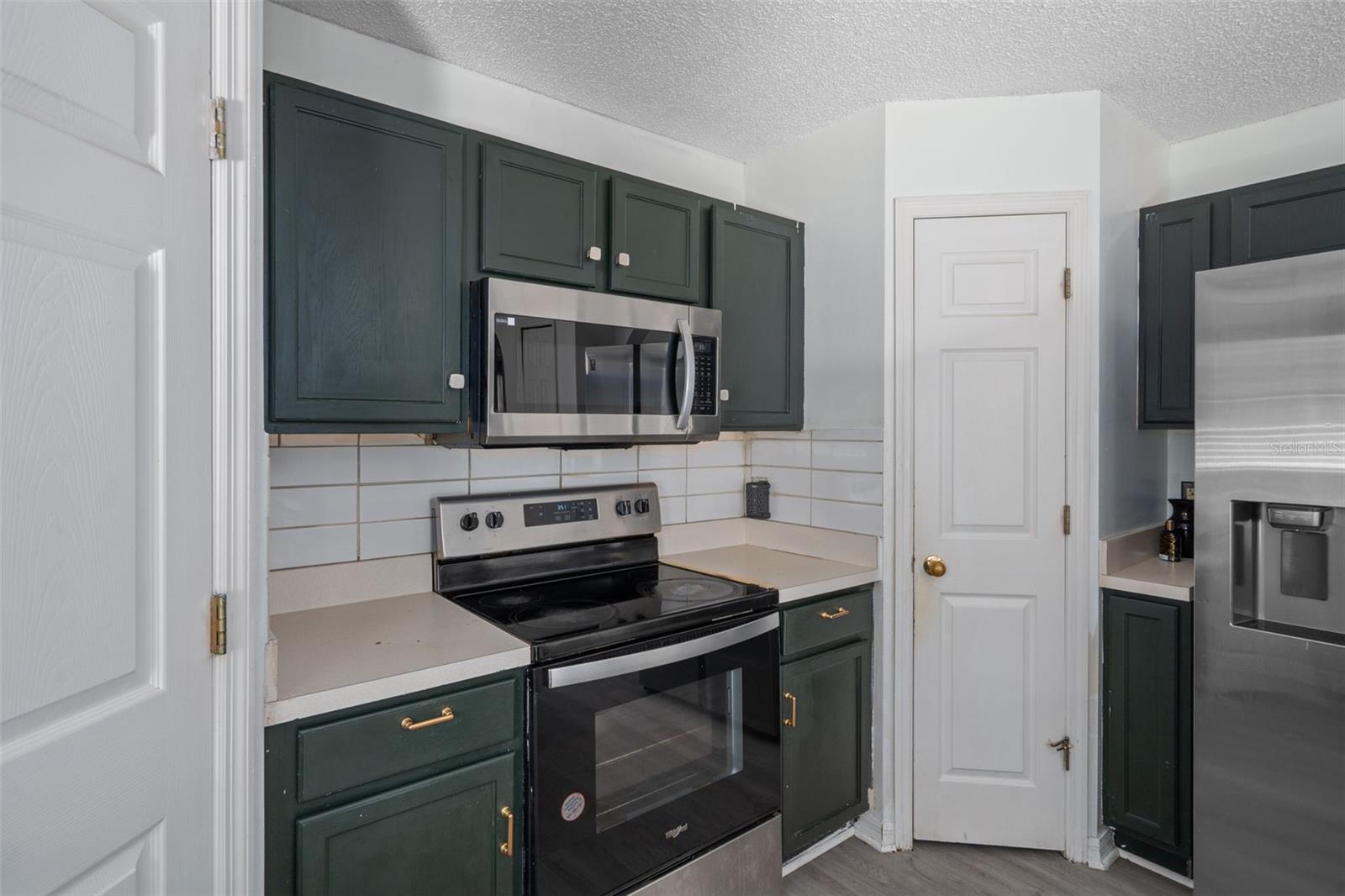 SPRING HILL - Residential