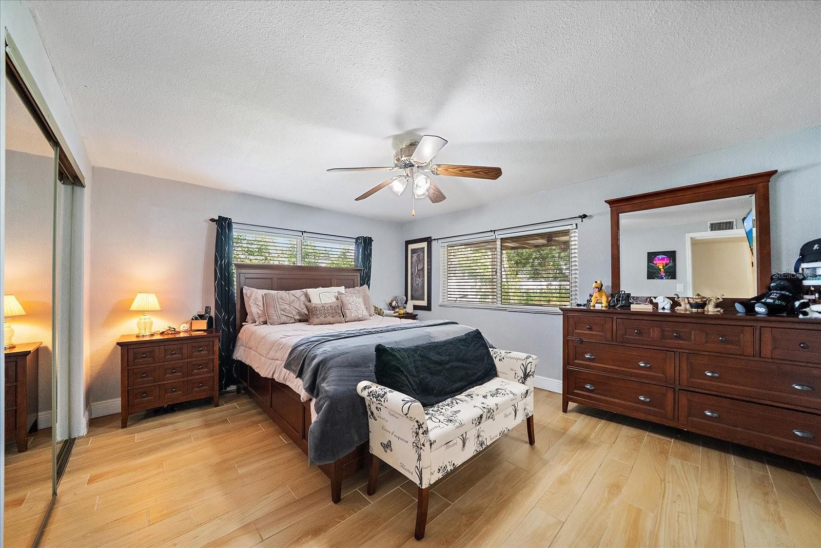 HOLIDAY HEIGHTS - Residential