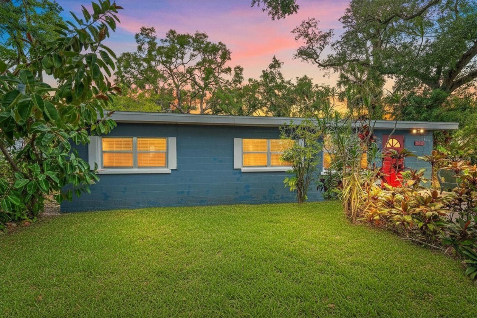 HOLIDAY HEIGHTS - Residential