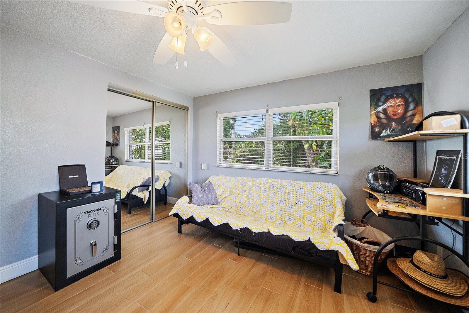 HOLIDAY HEIGHTS - Residential