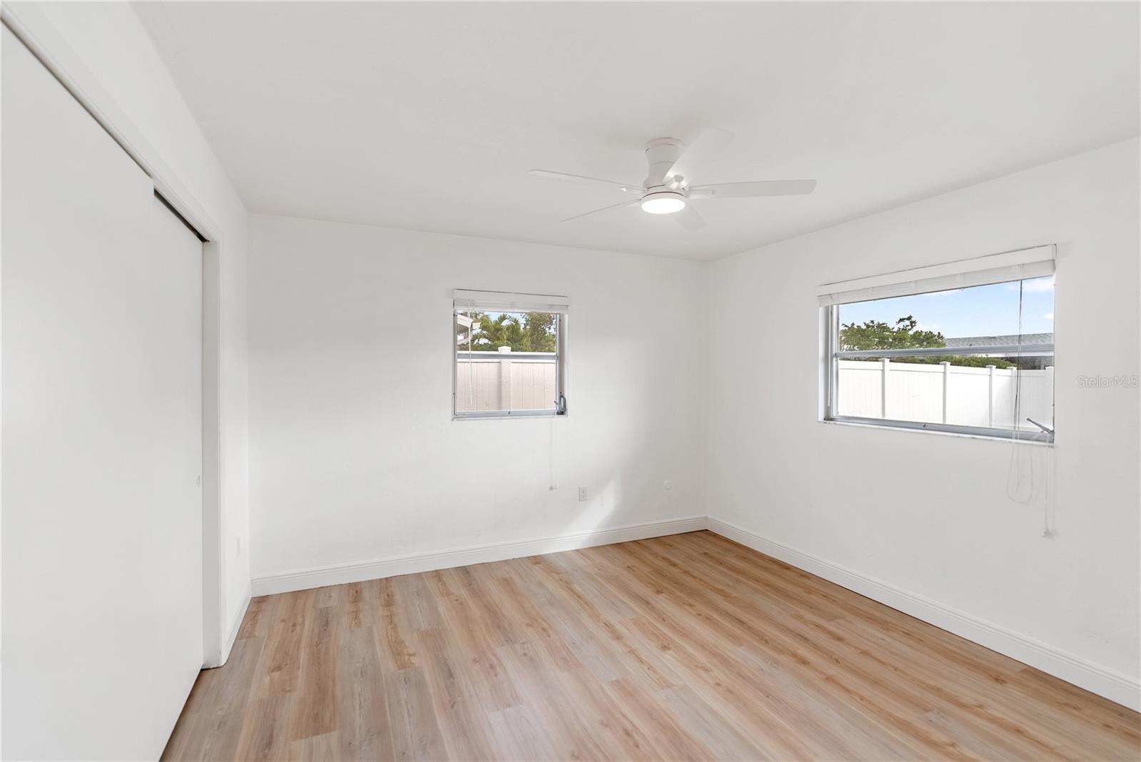 GULF GATE - Residential