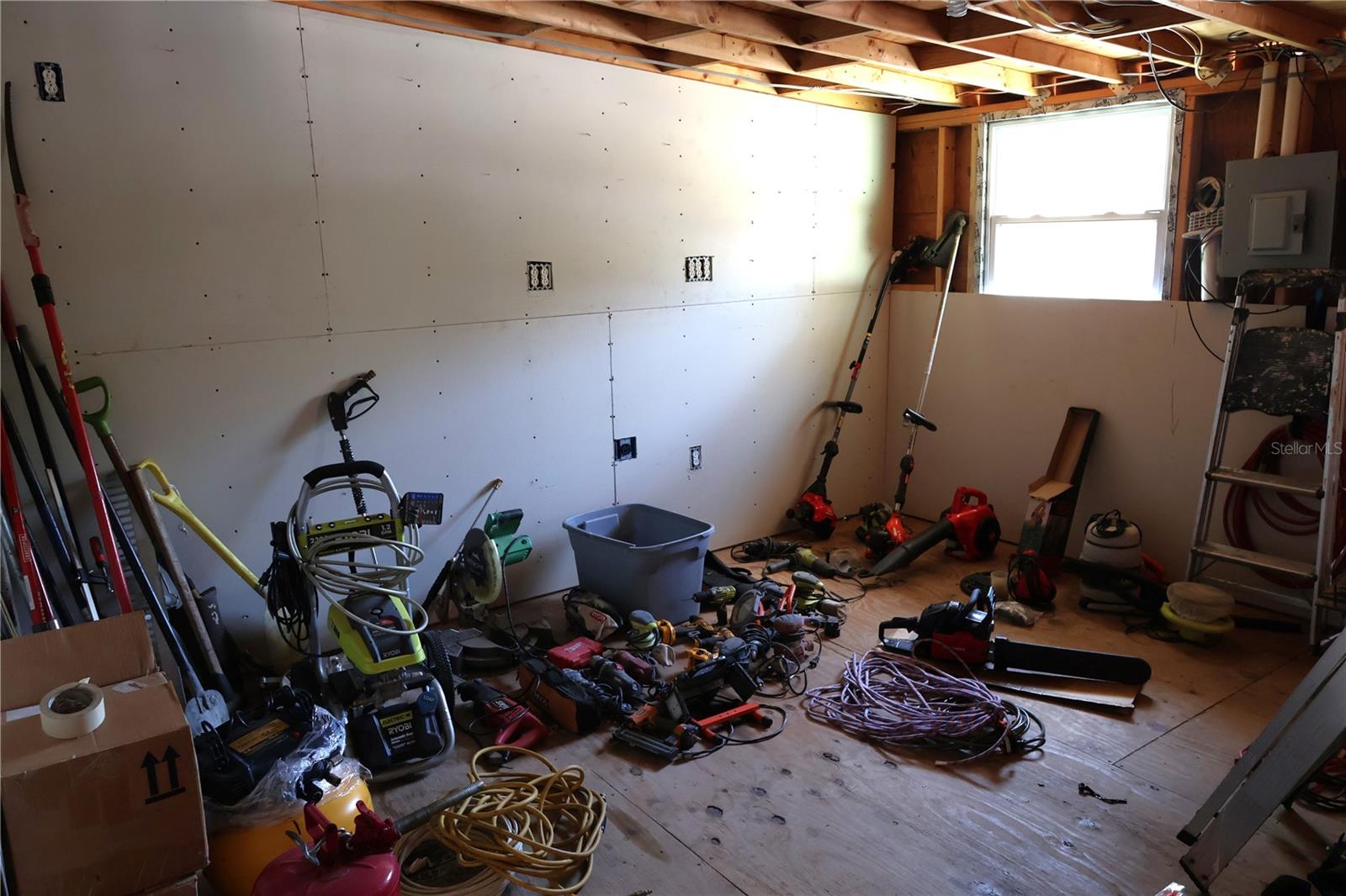 WILLIAMS POINT ESTATES - Residential