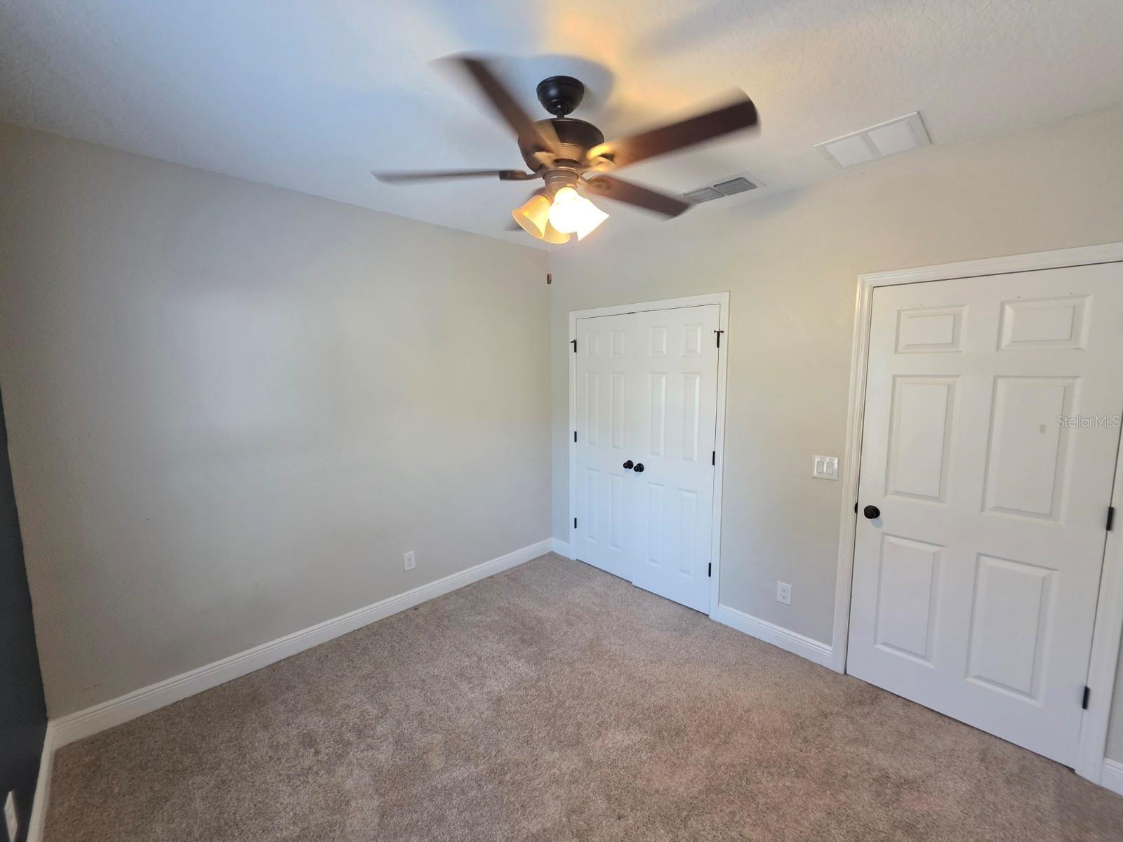 LAUREL ESTATES - Residential Lease