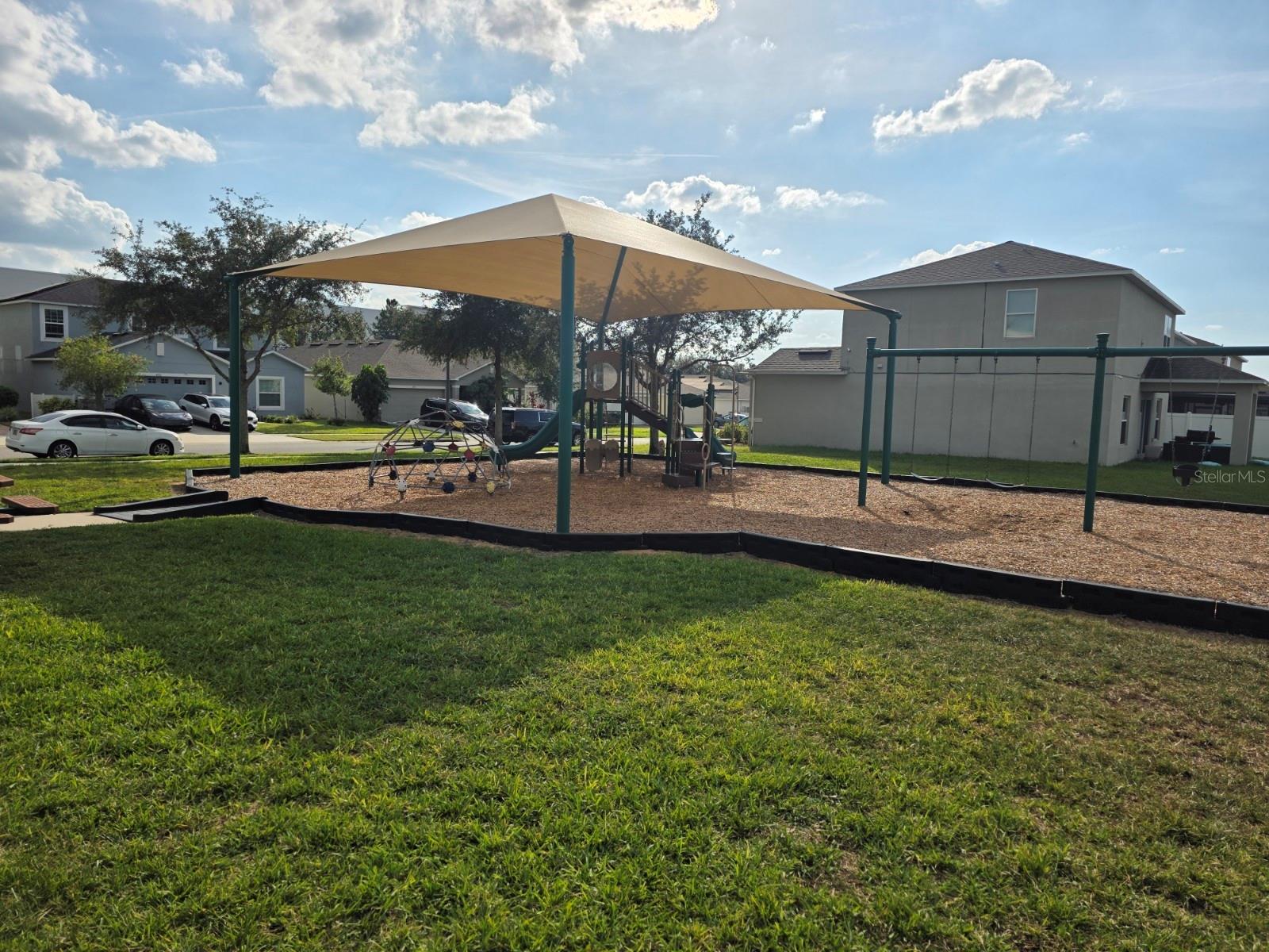 LAUREL ESTATES - Residential Lease