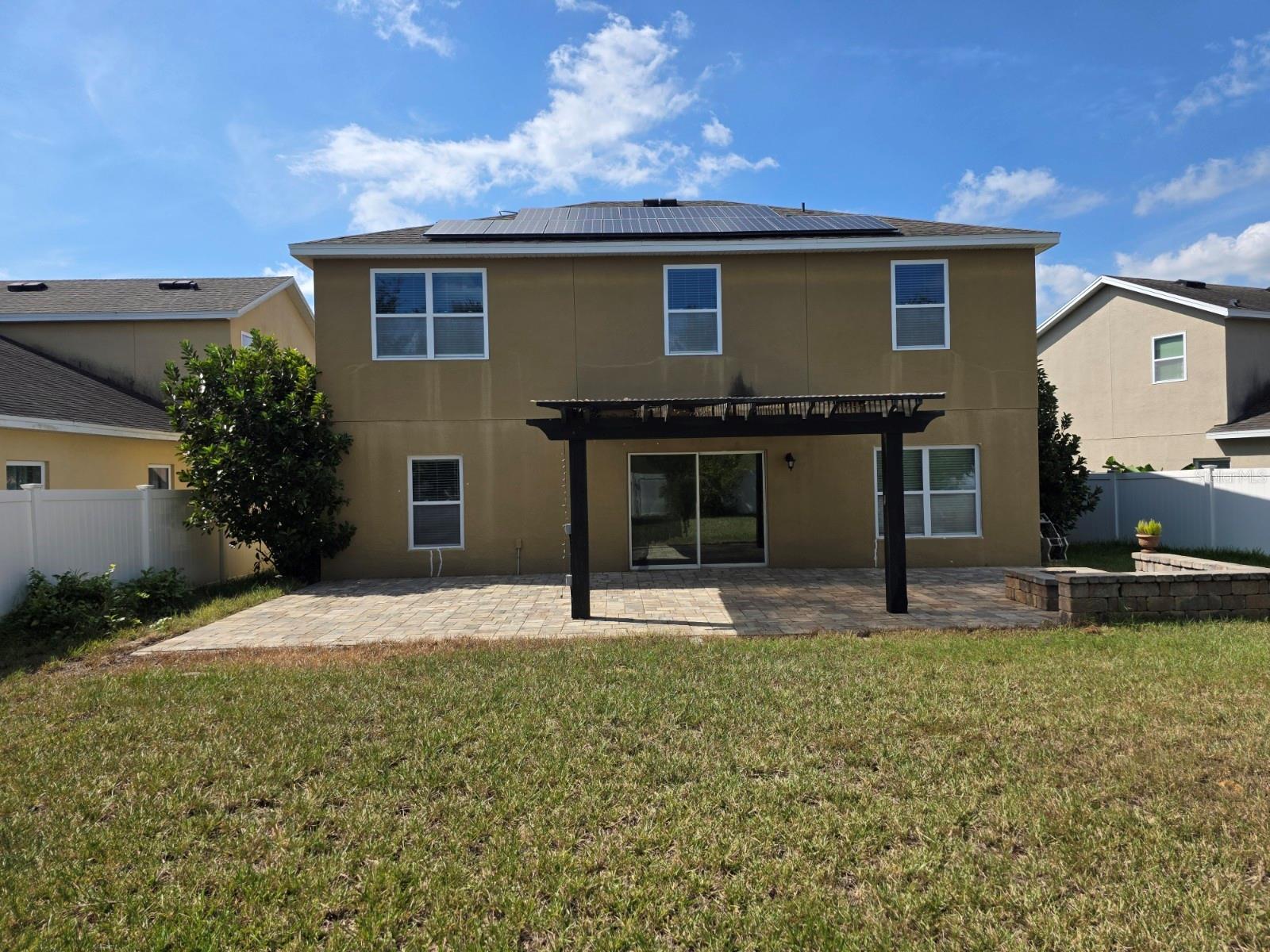 LAUREL ESTATES - Residential Lease