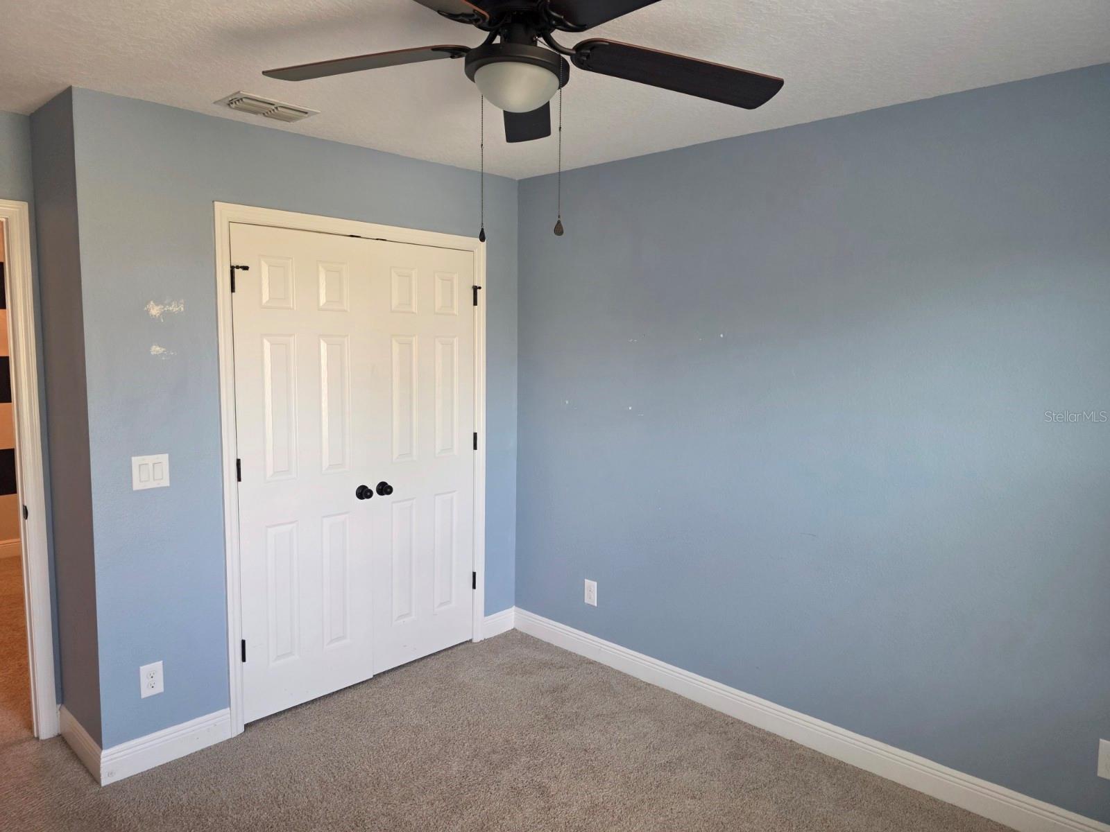 LAUREL ESTATES - Residential Lease