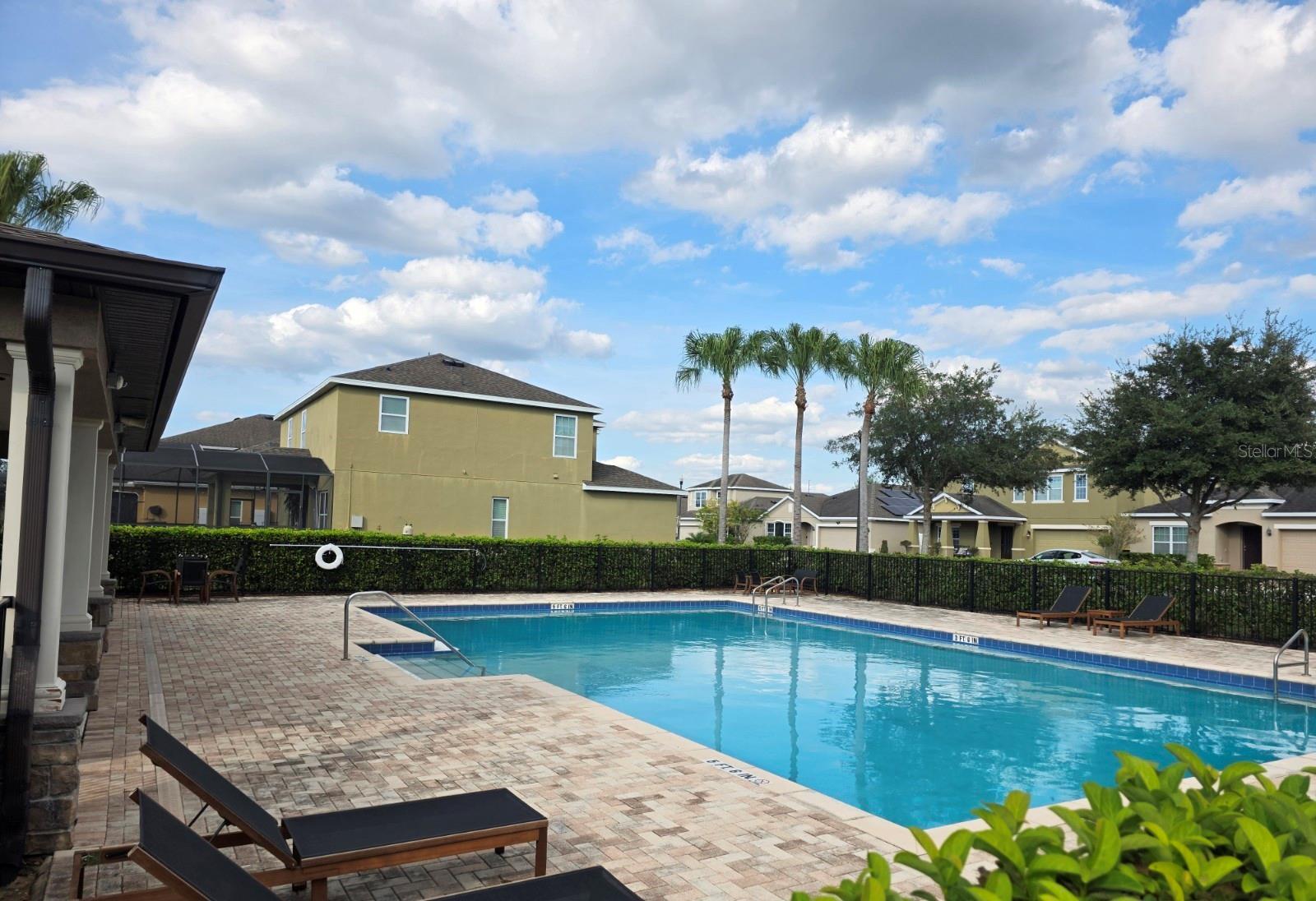 LAUREL ESTATES - Residential Lease