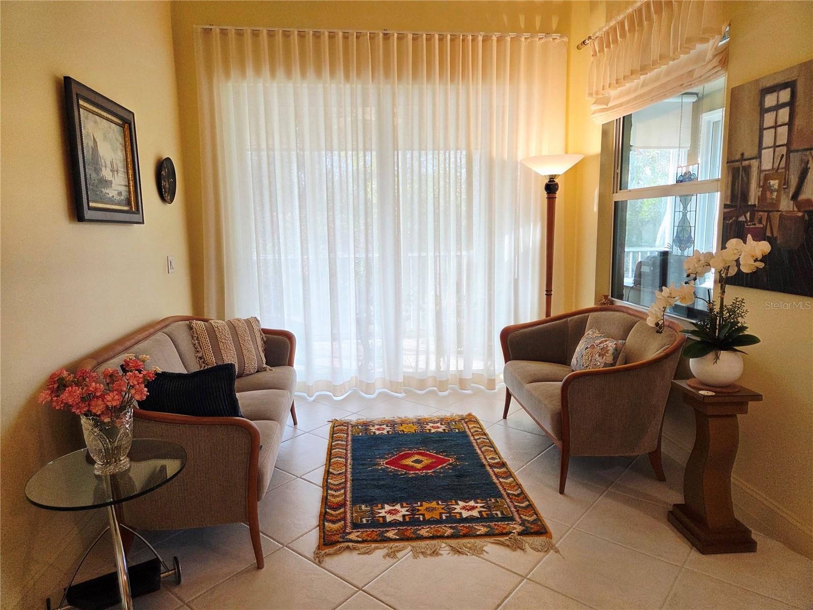 HUNTINGTON LAKES FIVE - Residential