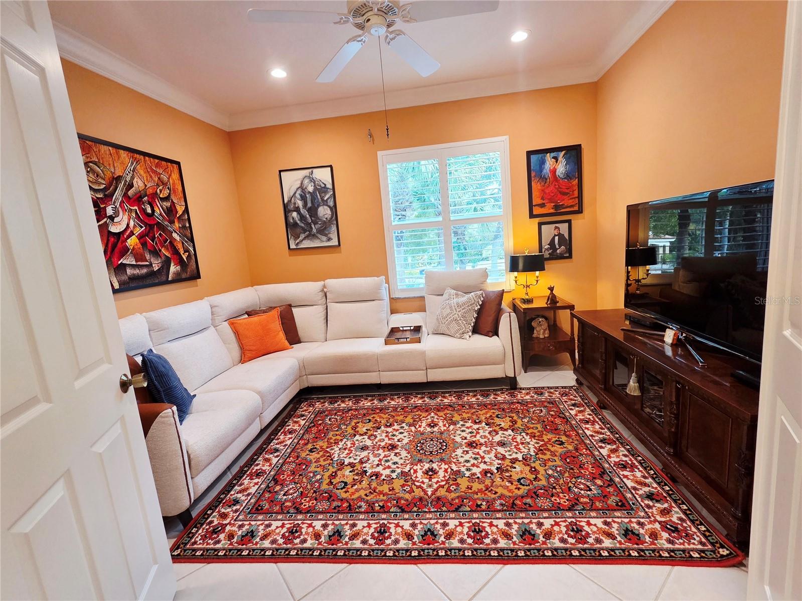 HUNTINGTON LAKES FIVE - Residential