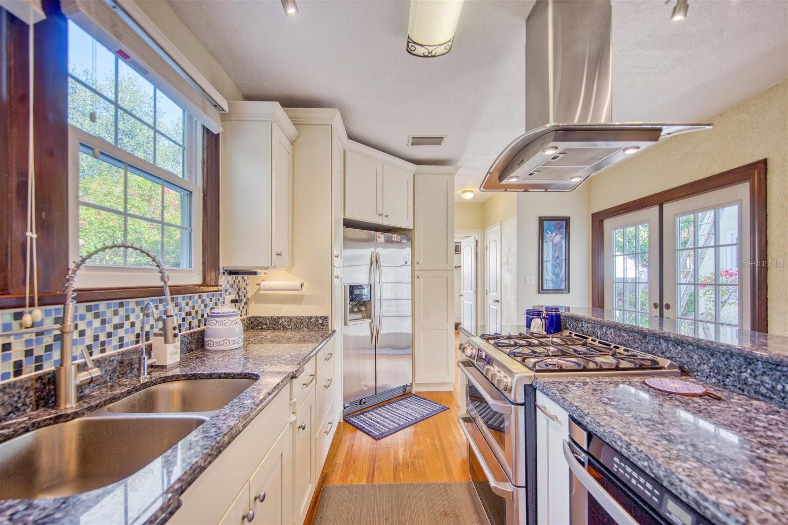 GRANADA TERRACE ADD - Residential