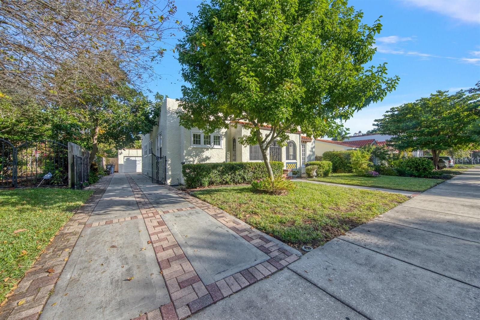 GRANADA TERRACE ADD - Residential