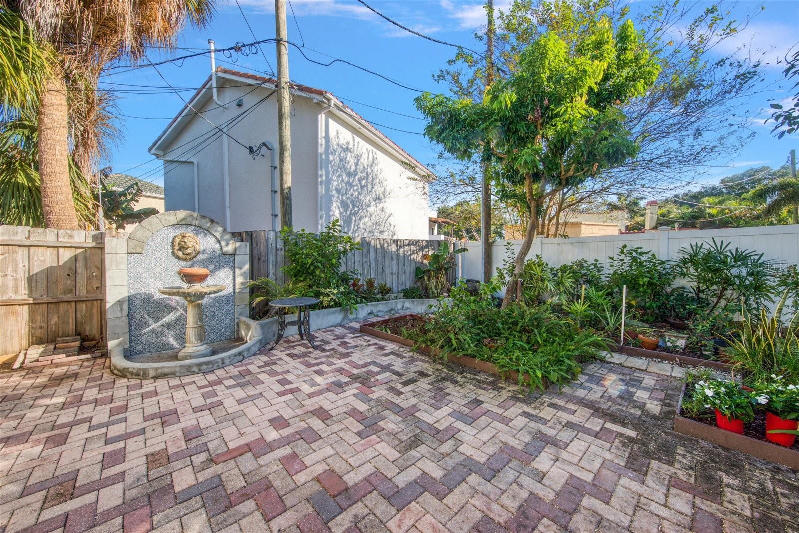 GRANADA TERRACE ADD - Residential