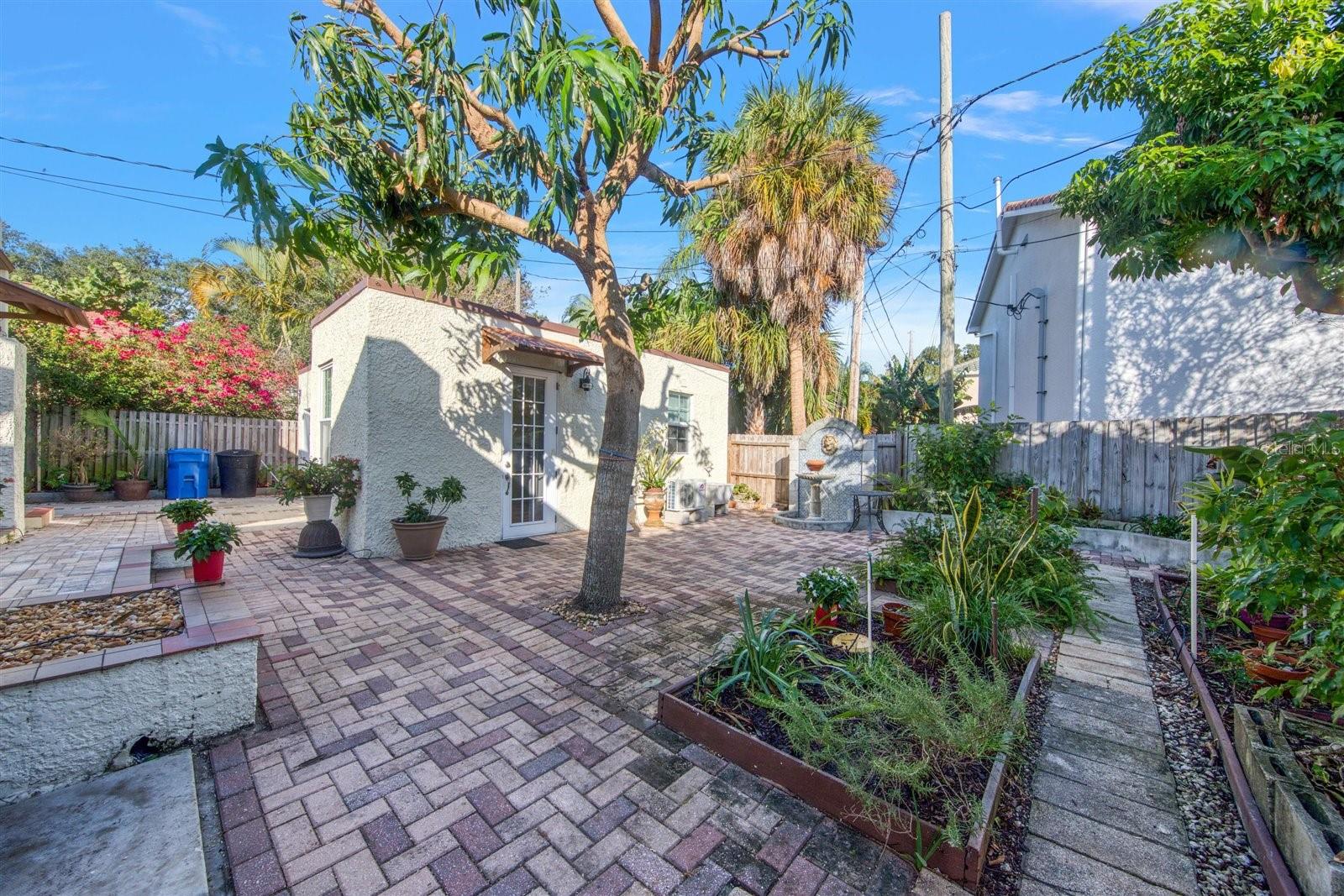 GRANADA TERRACE ADD - Residential