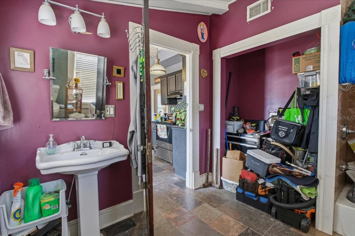 BELVEDERE PLACE - Residential