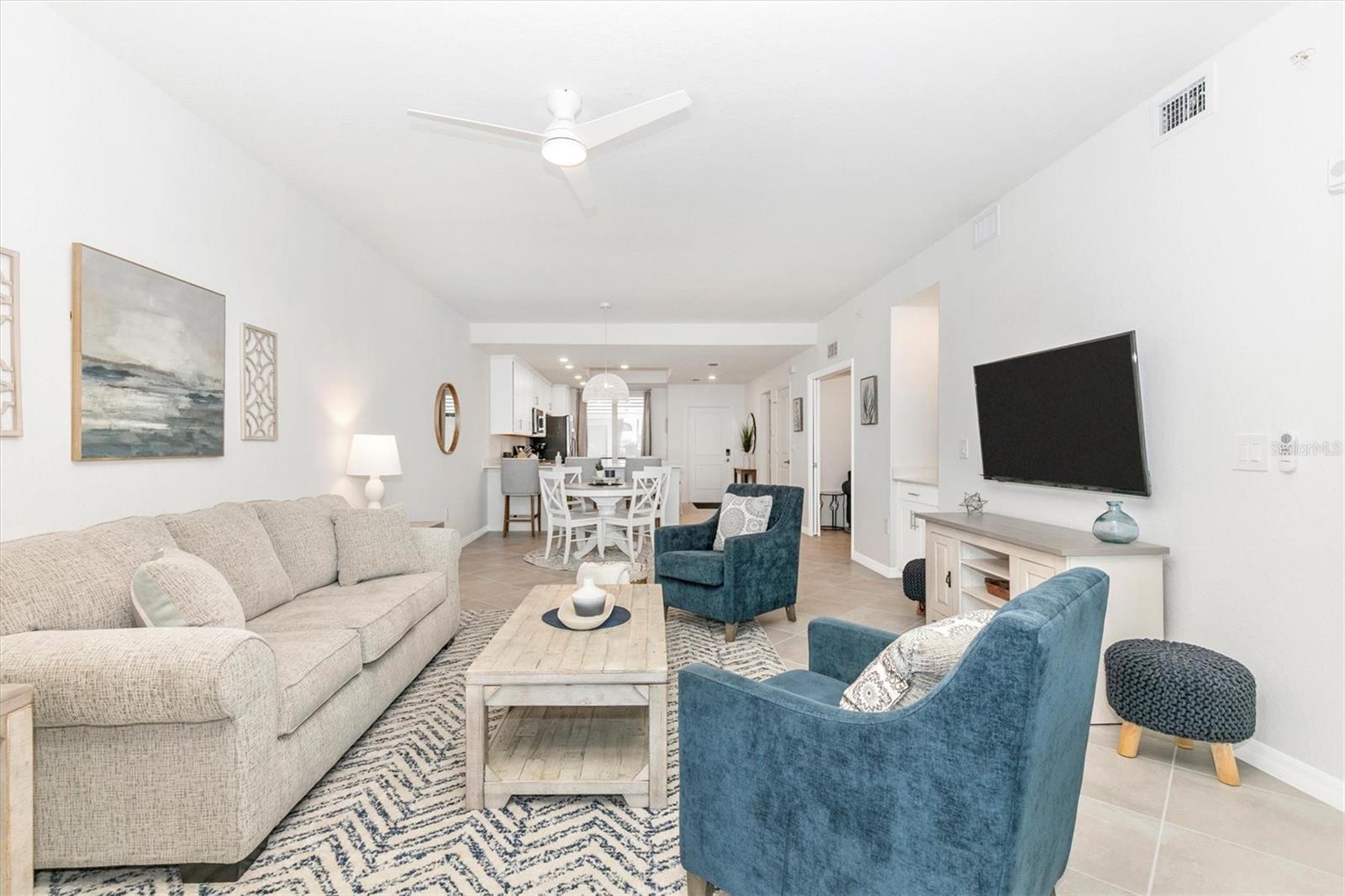 WELLEN PARK GOLF & COUNTRY CLUB - Residential Lease