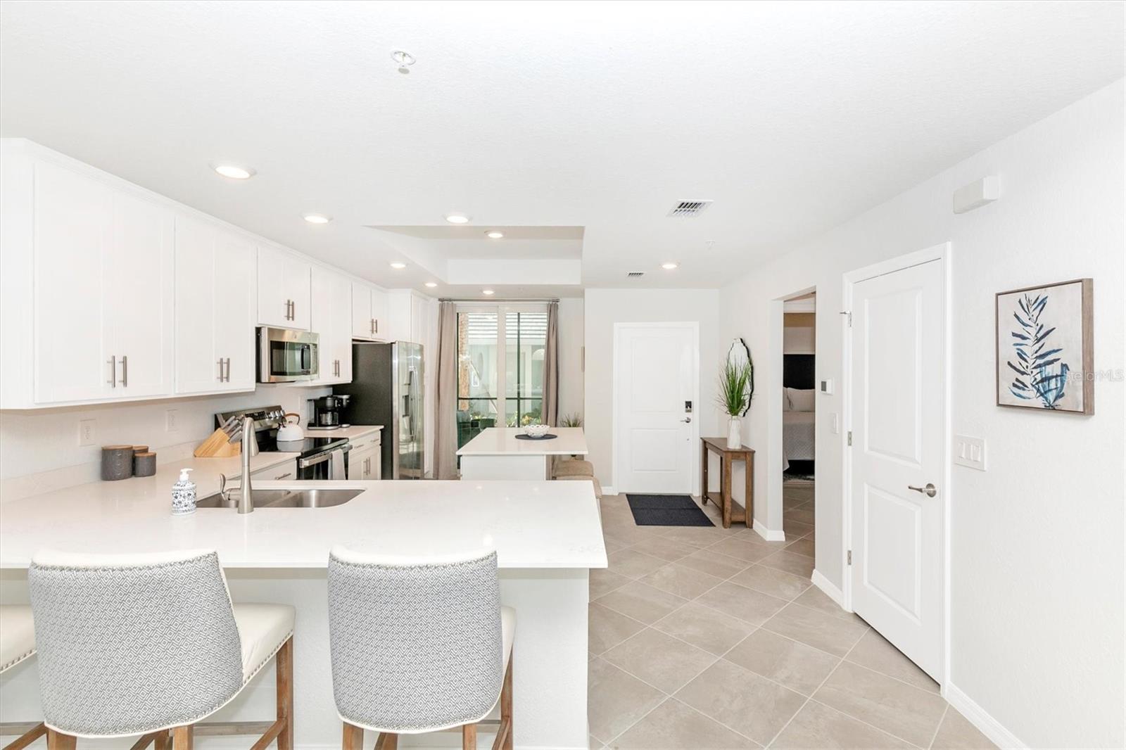 WELLEN PARK GOLF & COUNTRY CLUB - Residential Lease
