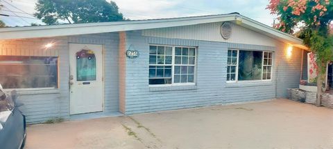 Photo of 2256 Smathers Circle S, Melbourne, FL 32935 (MLS # O6359130)