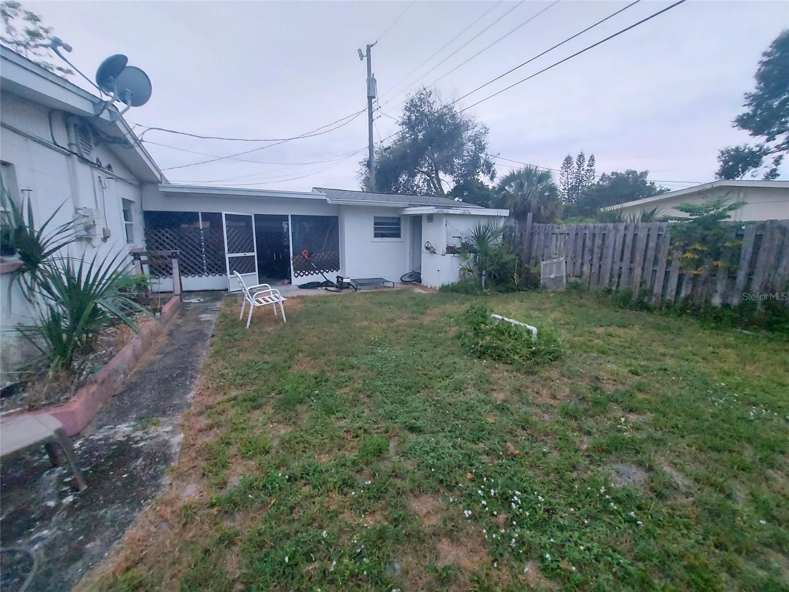 BOWE GARDENS SEC J 01 - Residential