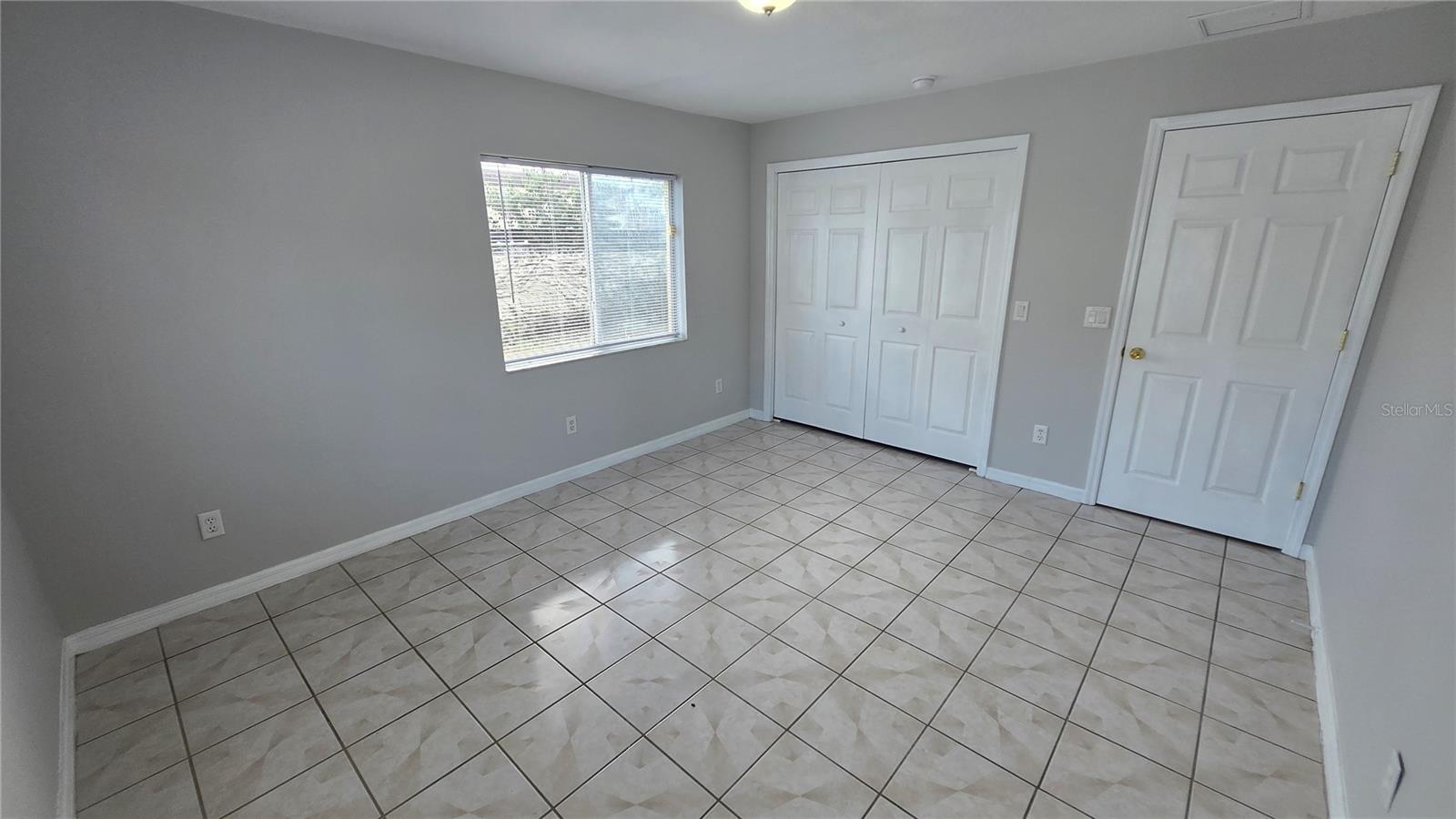 HEATHER LAKES UNIT XXXVI PH - Residential Lease