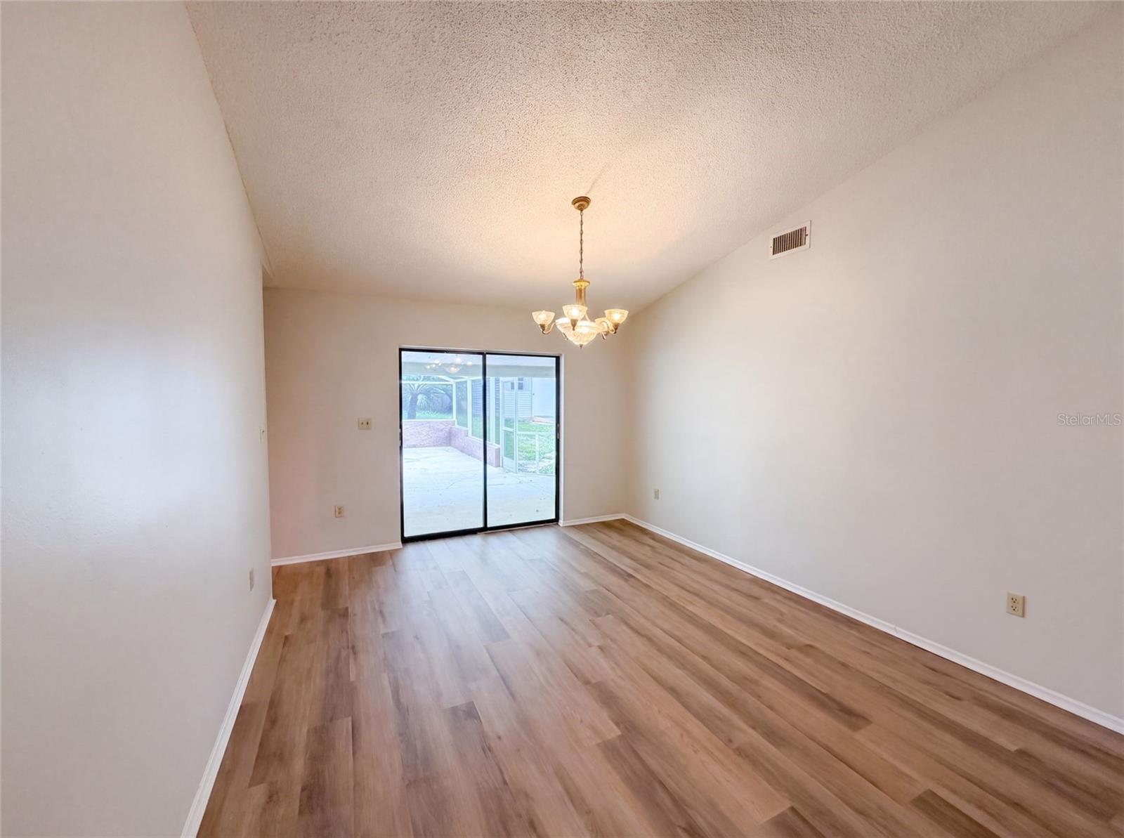 466 LELAND DRIVE